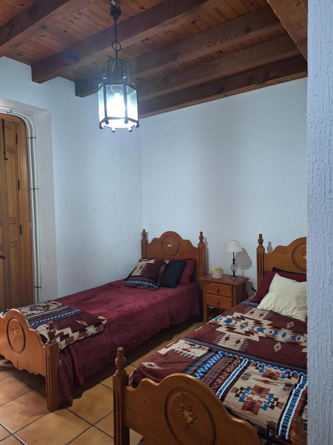 Hostal El Patio Restaurante San Bartolomé de Pinares Eksteriør bilde