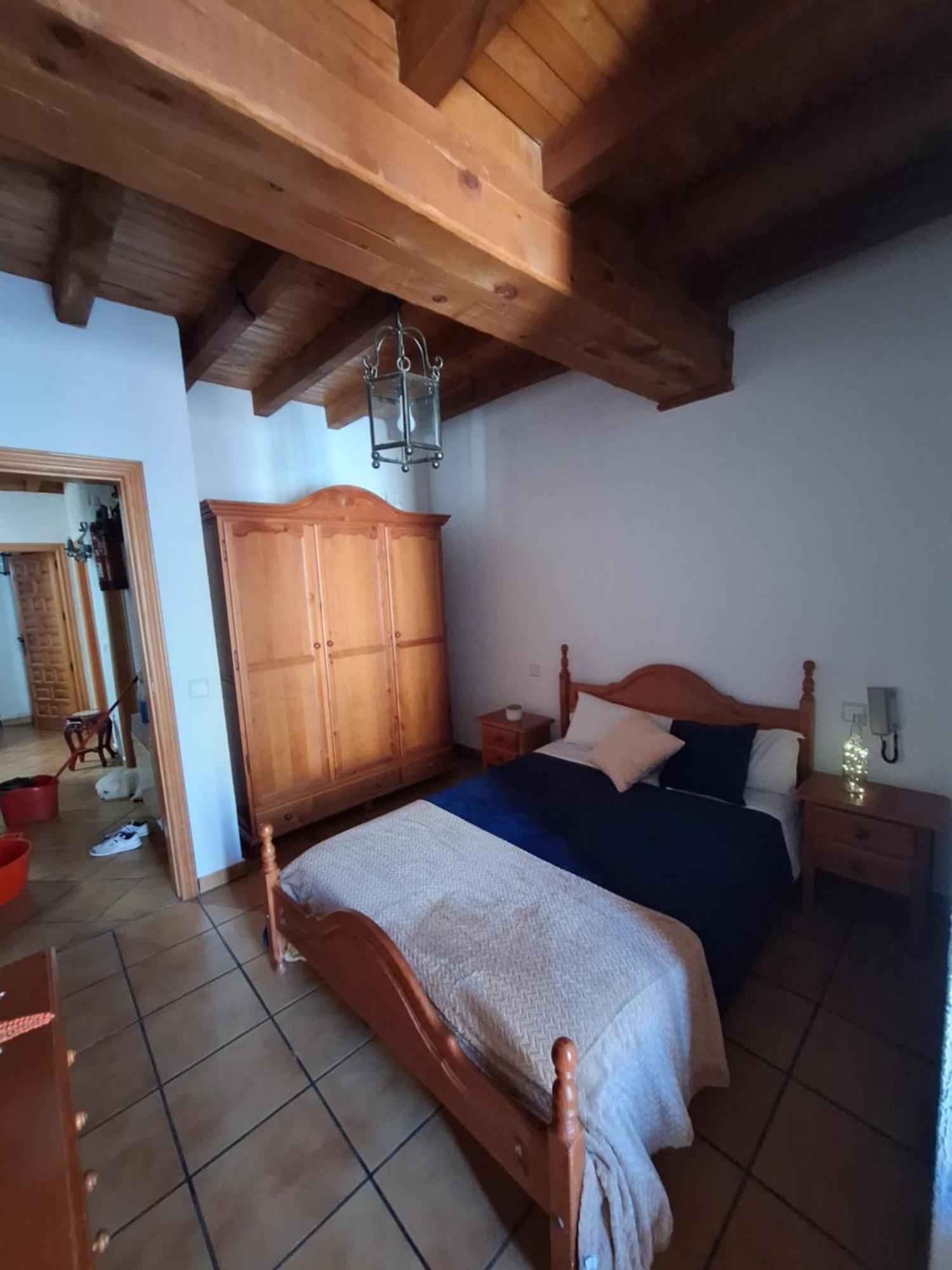 Hostal El Patio Restaurante San Bartolomé de Pinares Eksteriør bilde